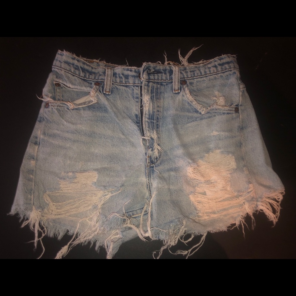 Vintage Distressed Levi’s Cutoffs